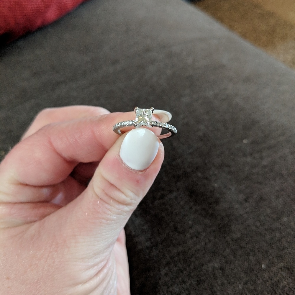 Diamond wedding band set - Picture 2 of 3